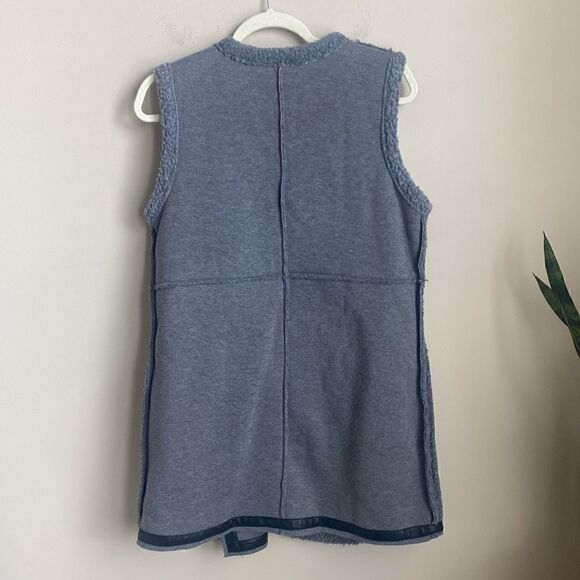 Soft Surroundings Gray Sherpa Vest S - Picture 4 of 8